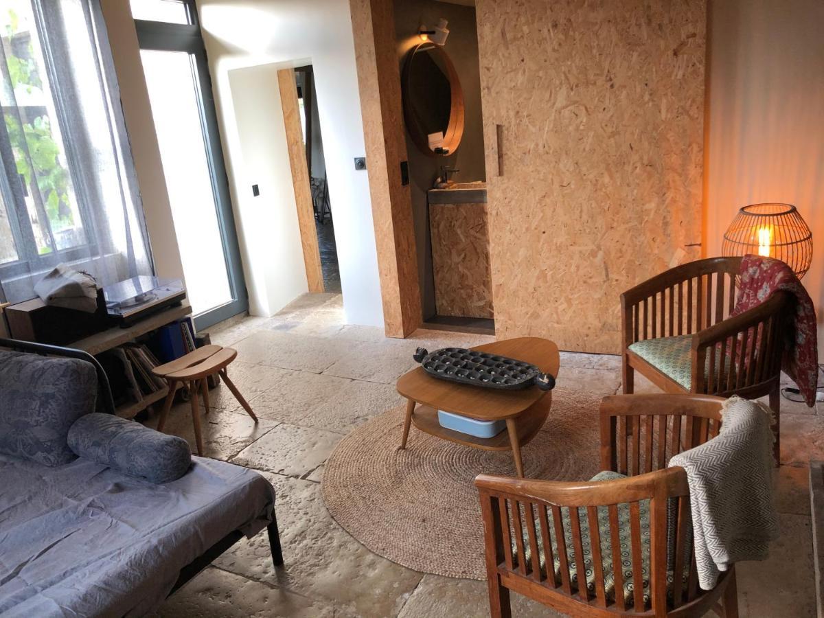 Privatunterkunft Maison Au Bord De L'eau Annay-sur-Serein