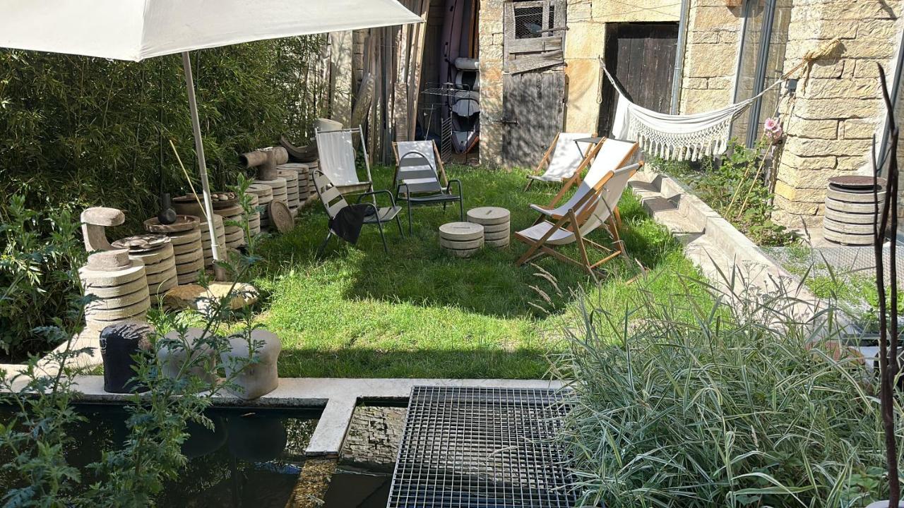 Maison Au Bord De L'eau *