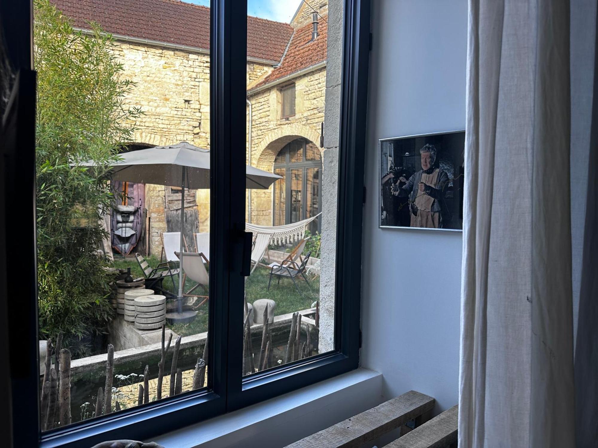 Privatunterkunft Maison Au Bord De L'eau
